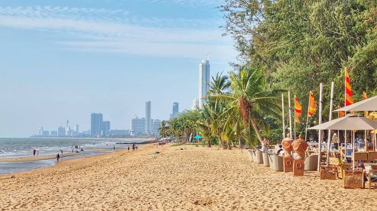Na Jomtien